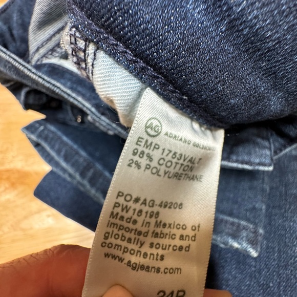 AG The Isabelle Denim / Size 24 / Dark Blue Denim - Picture 4 of 4